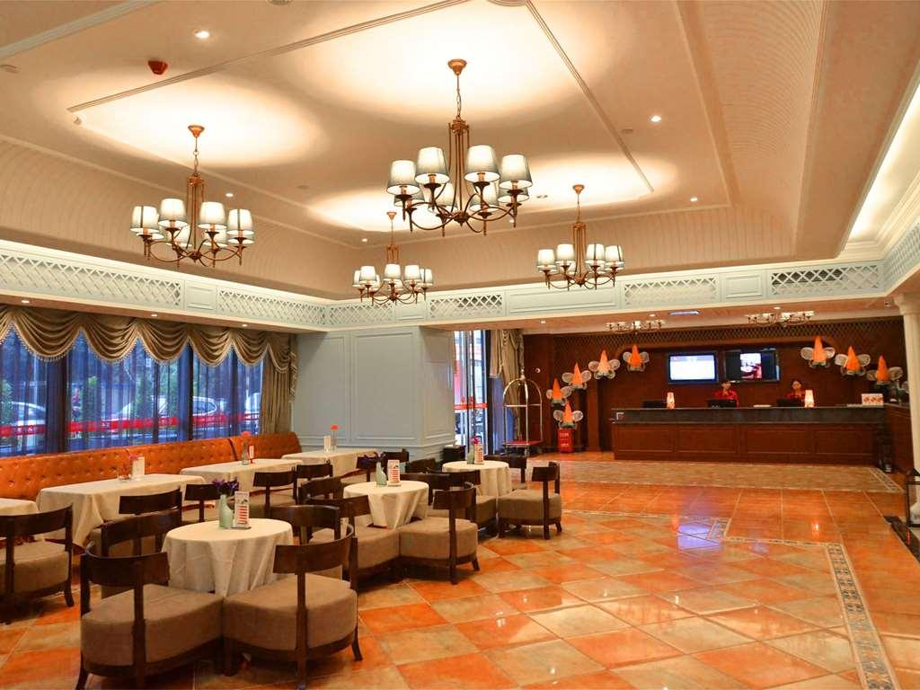 فندق Ibis Chongqing Airport المظهر الخارجي الصورة